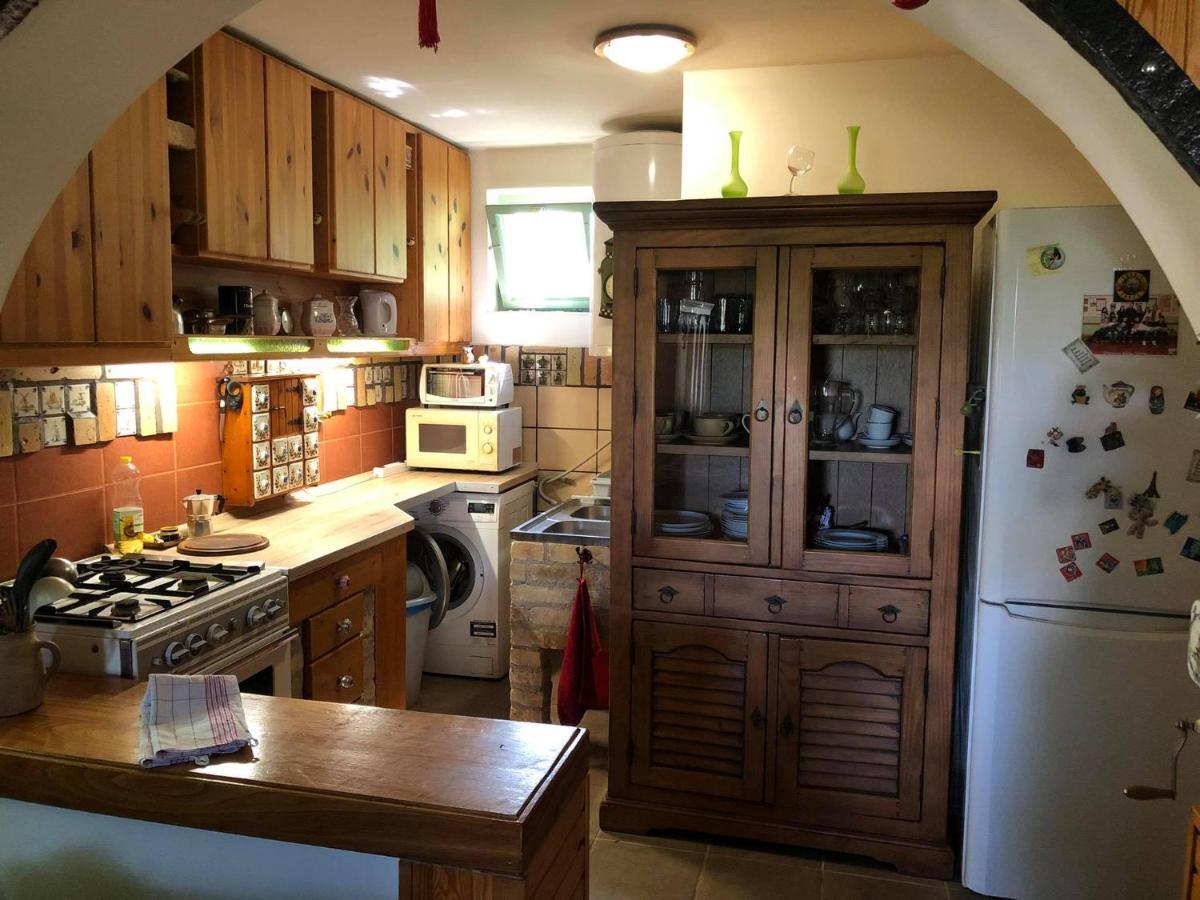 Szendergo - Apartman Hajos Pincefalu Εξωτερικό φωτογραφία